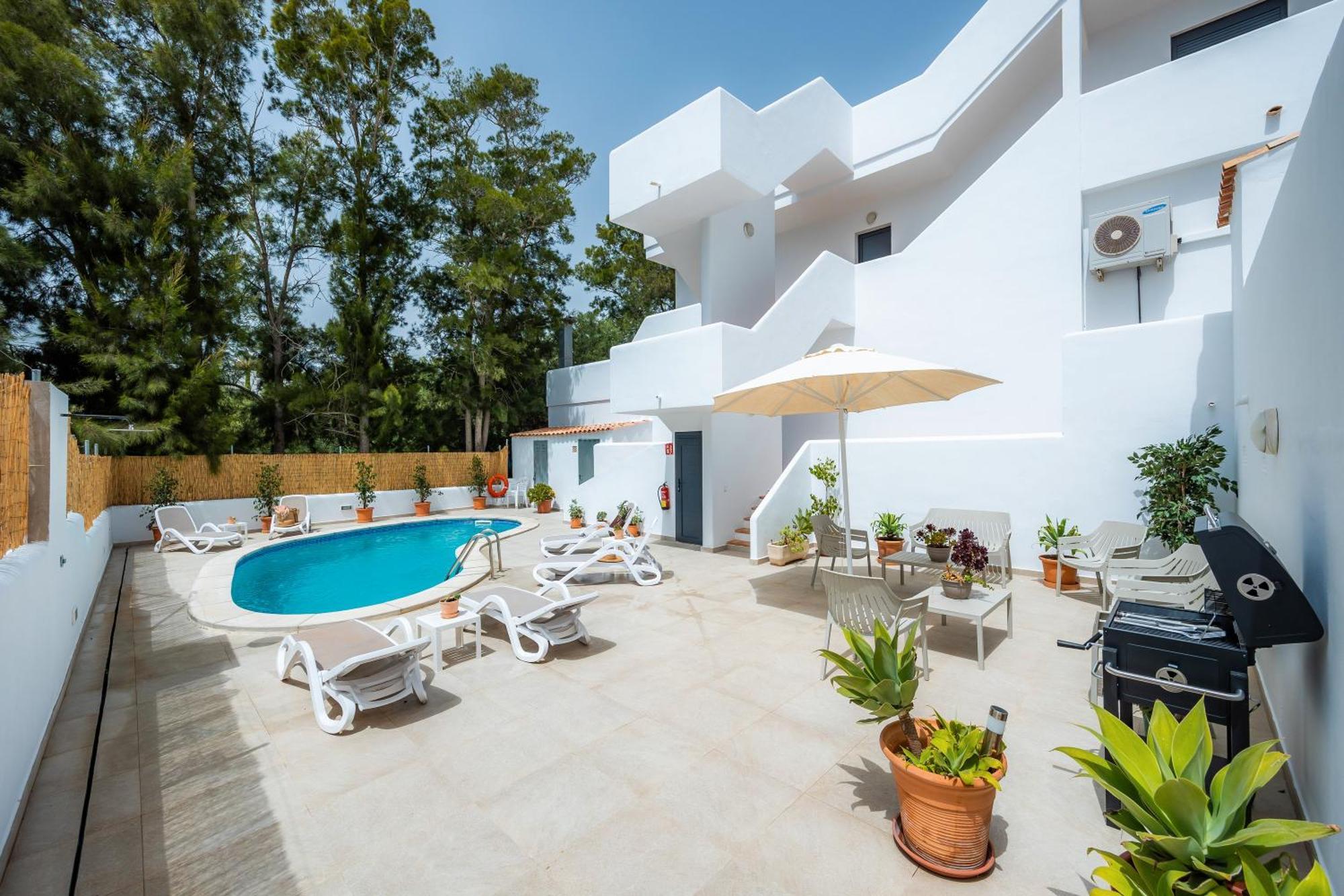 White Suites กาลาดอร์ ภายนอก รูปภาพ