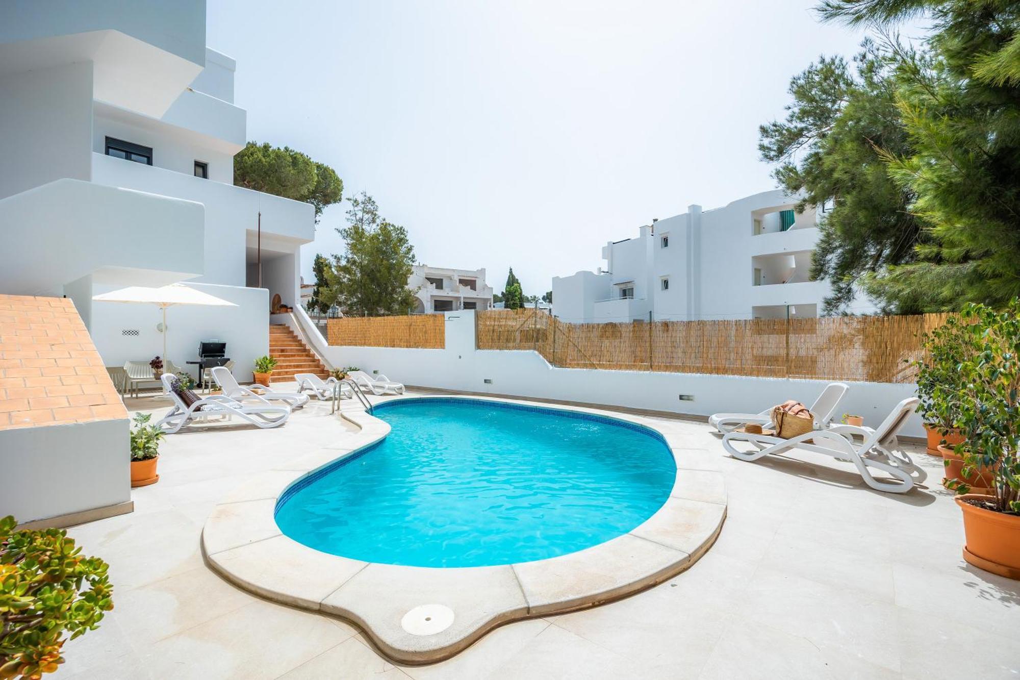 White Suites กาลาดอร์ ภายนอก รูปภาพ